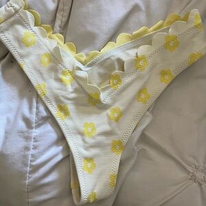 NWOT For Live and Lemons Bottoms Small!!